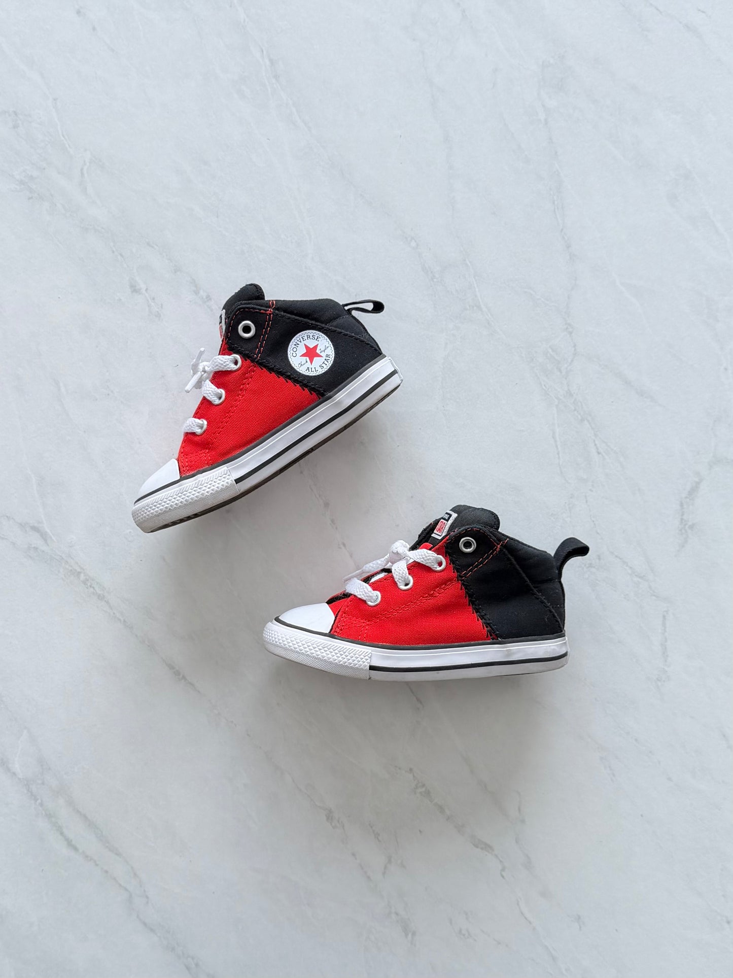 Souliers - Converse - US 7