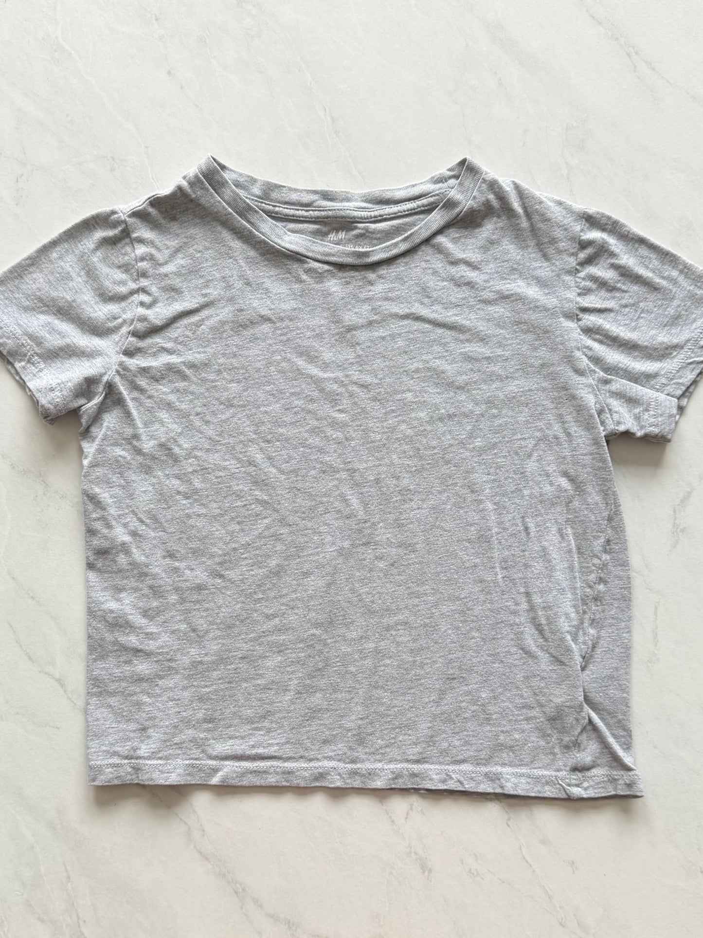 T-shirt - H&M - 6-8 ans