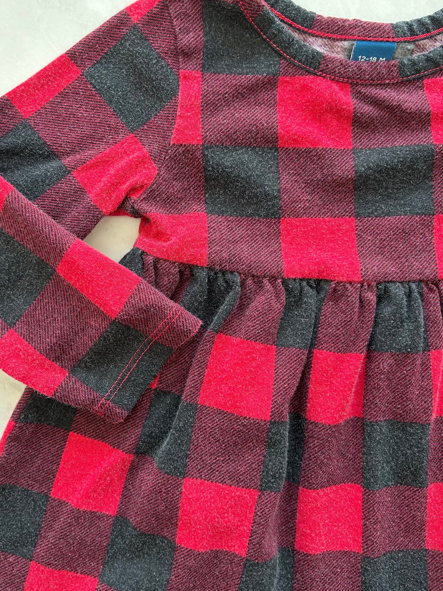 Robe manches longues - Old navy - 12-18 mois (légèrement mousseux)