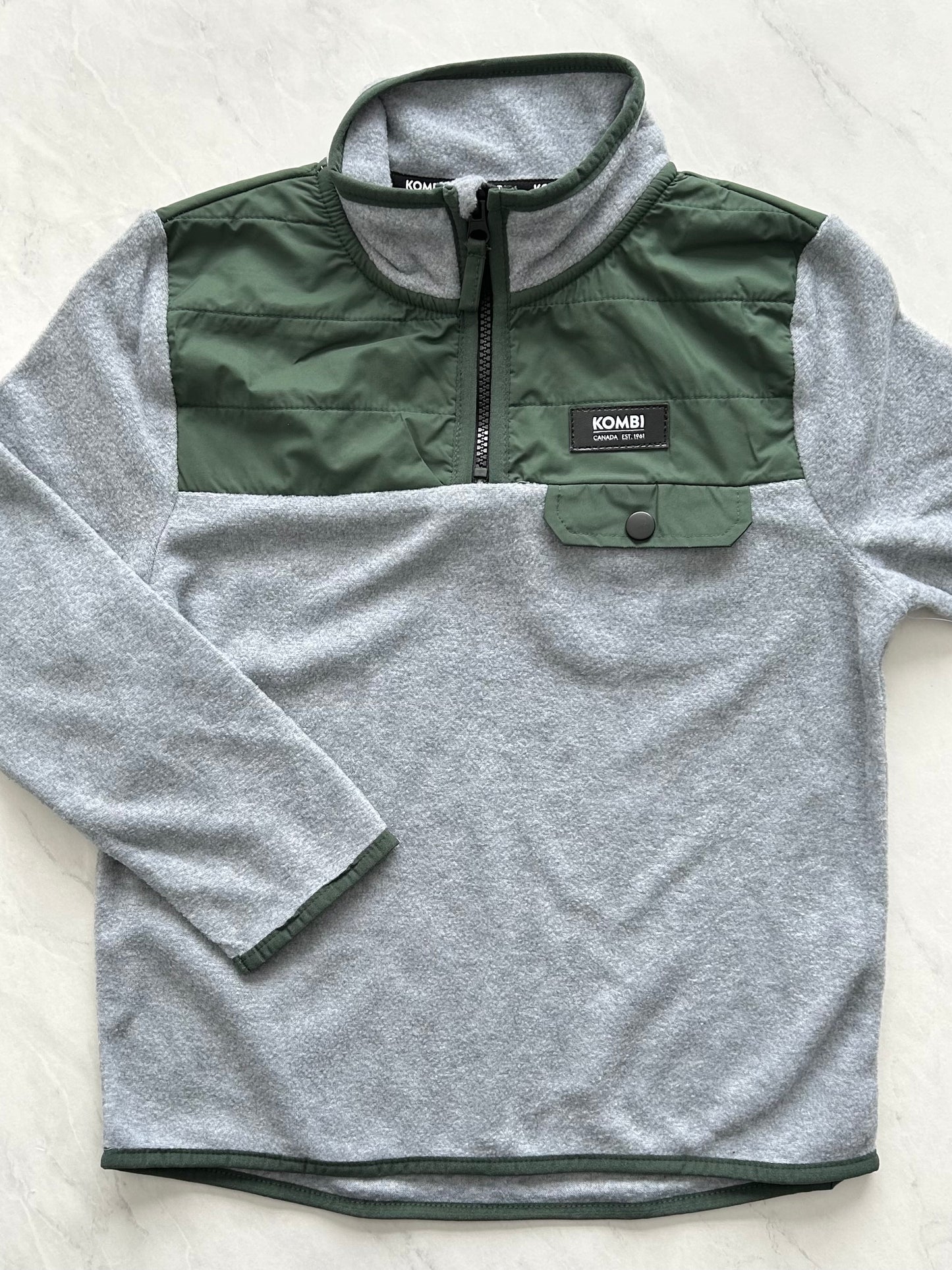 NEUF Pull en polar - Kombi - Medium 4-5 ans (valeur 64,95$)