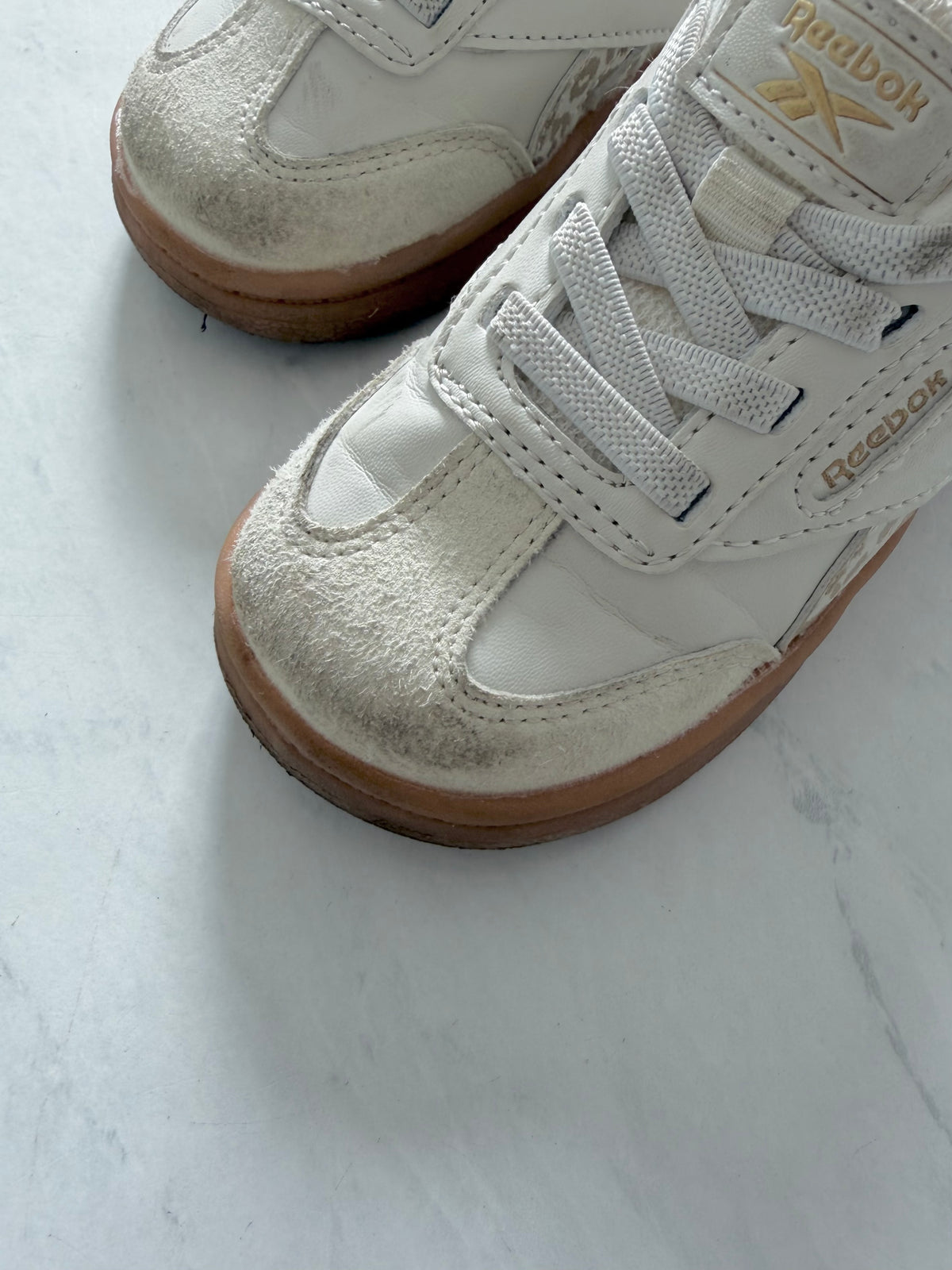 *Imparfait* Souliers - Reebok - US 6