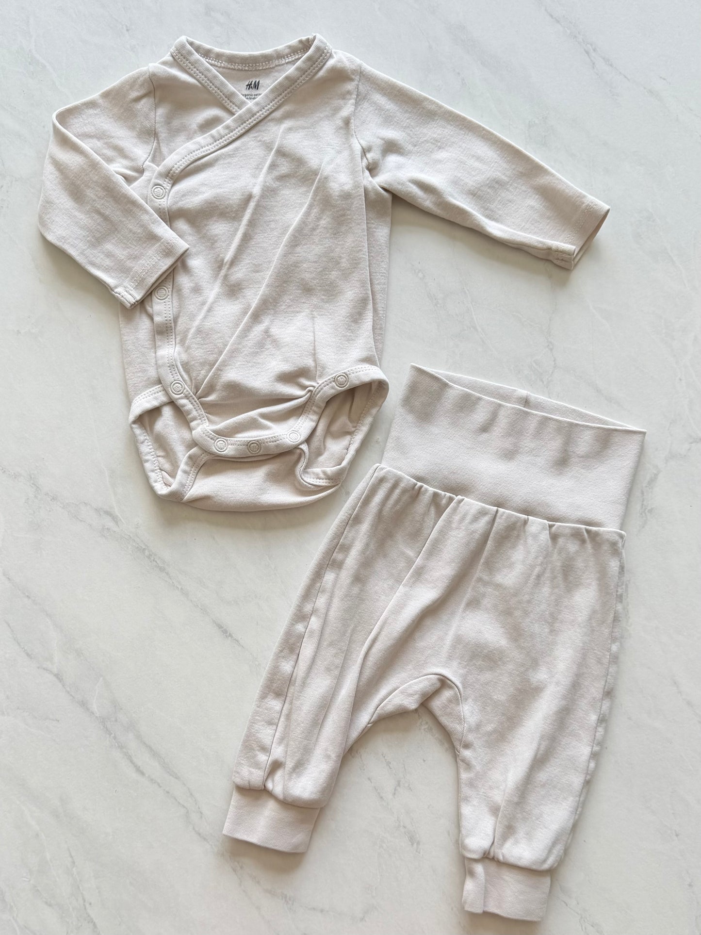 Ensemble 2 pièces - H&M - 2-4 mois