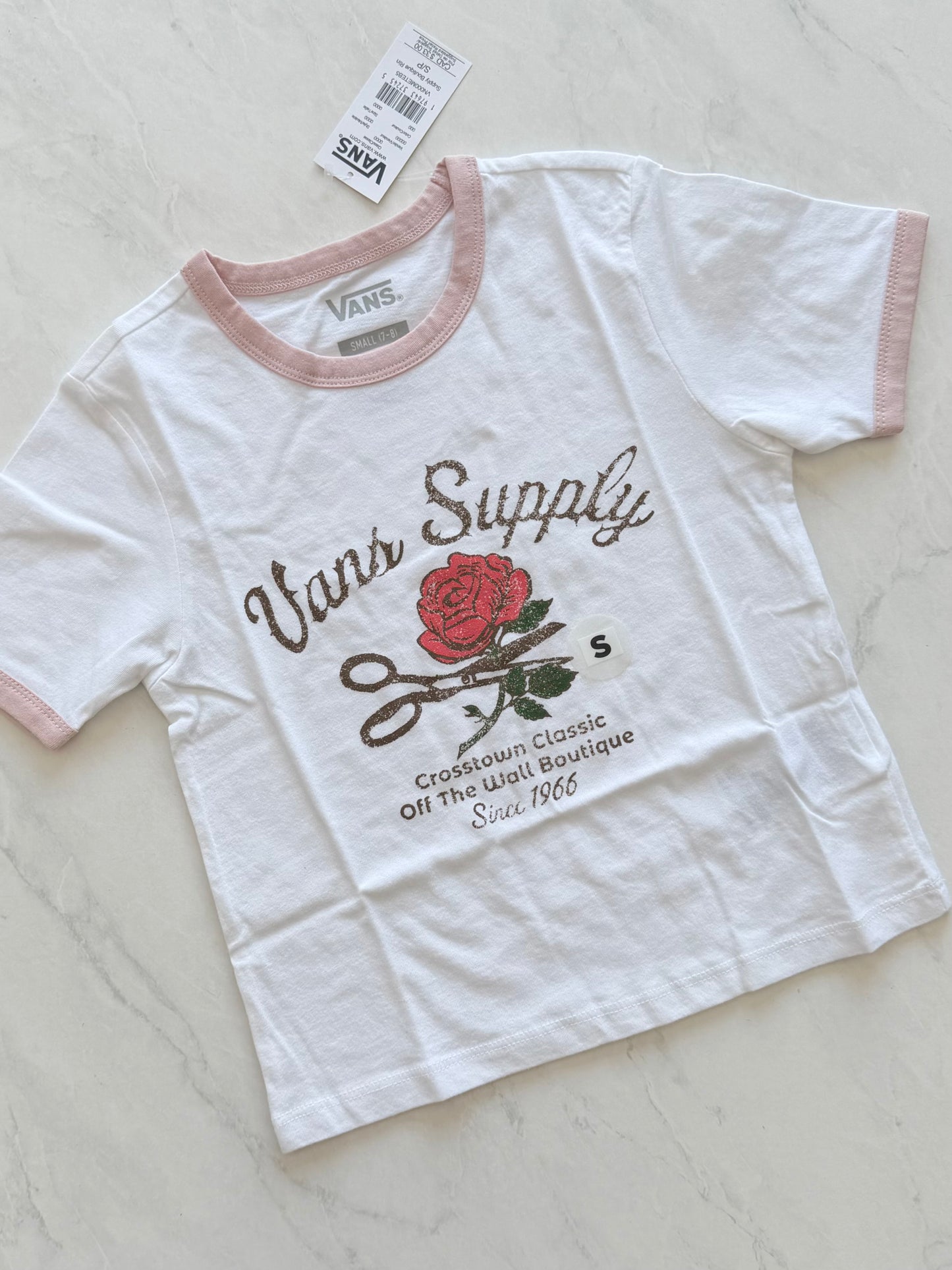 NEUF T-shirt - Vans - Small 7-8 ans