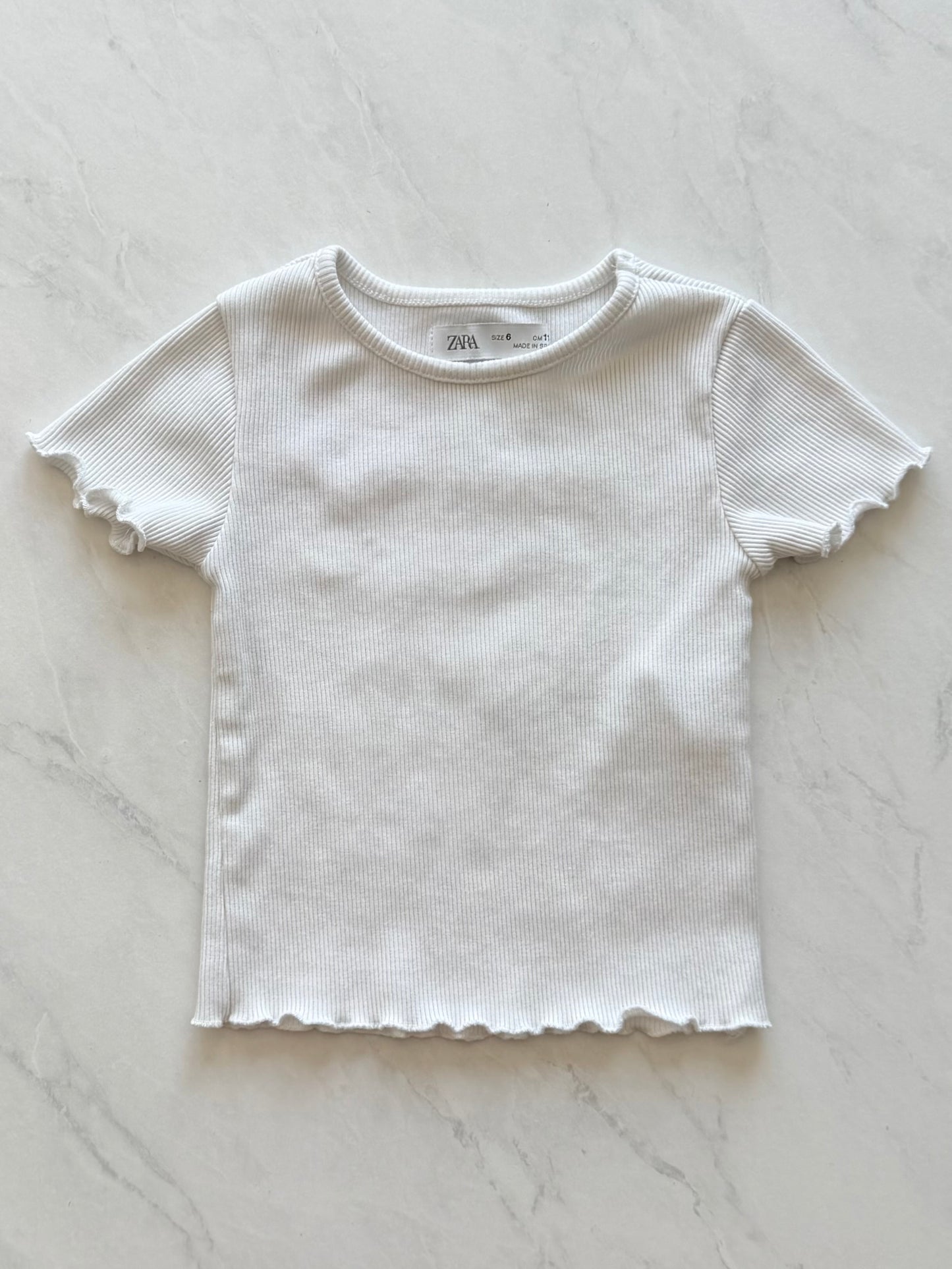 T-shirt côtelé - Zara - 6 ans (fait petit)