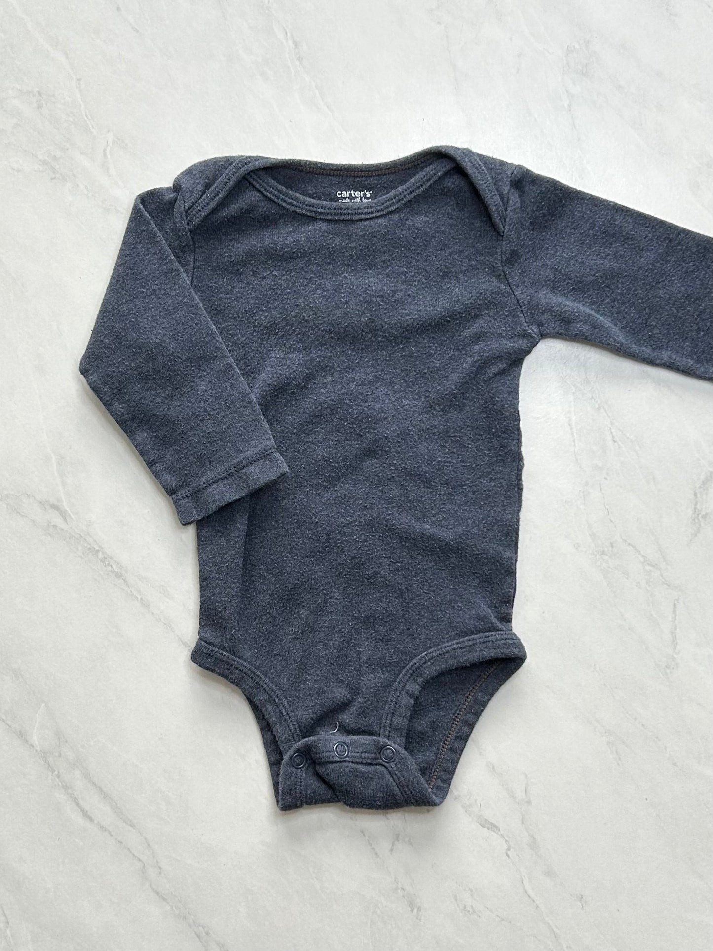 Cache couche manches longues - Carters - 9 mois