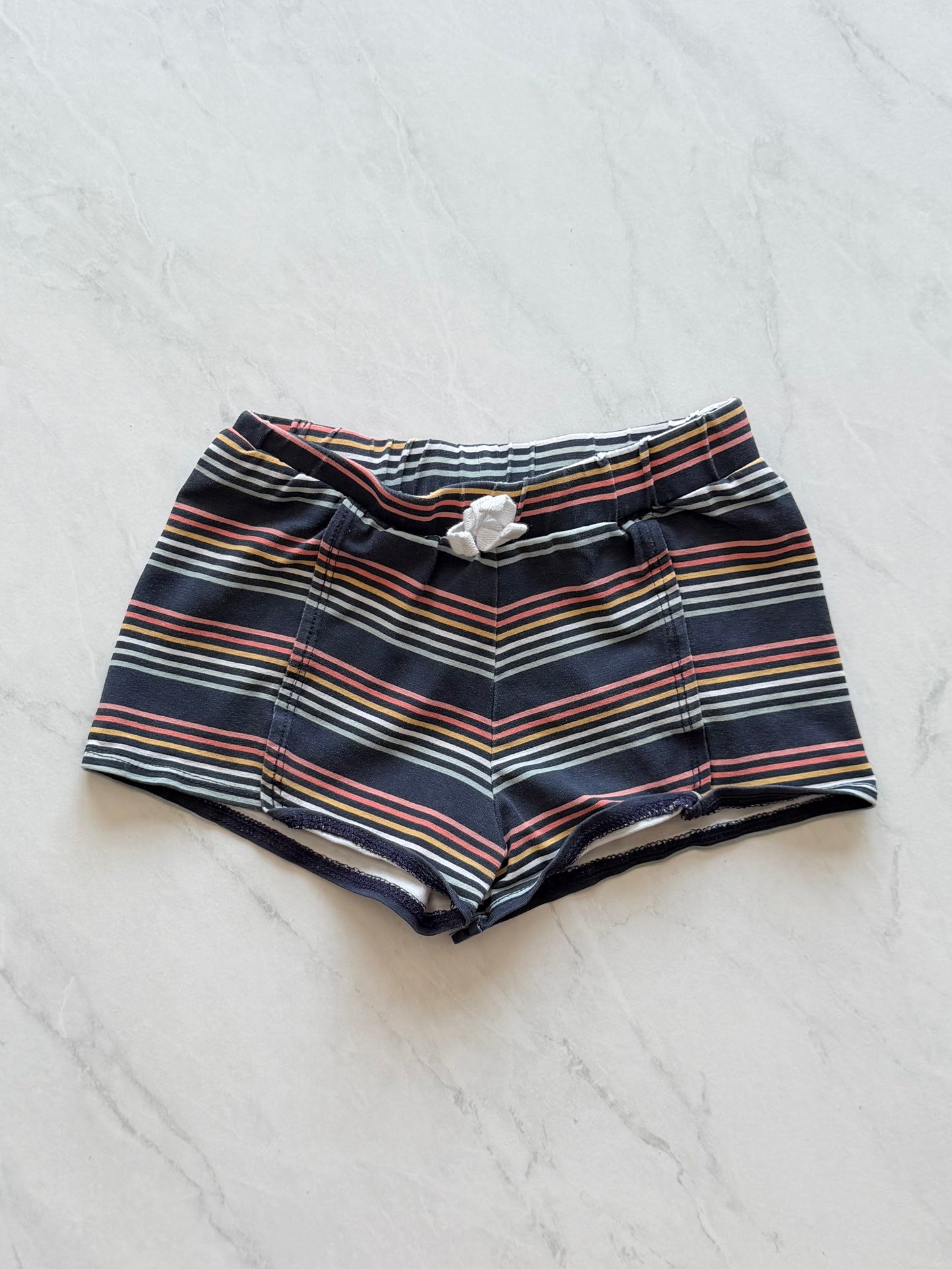 Short - aucune marque - 3-4 ans