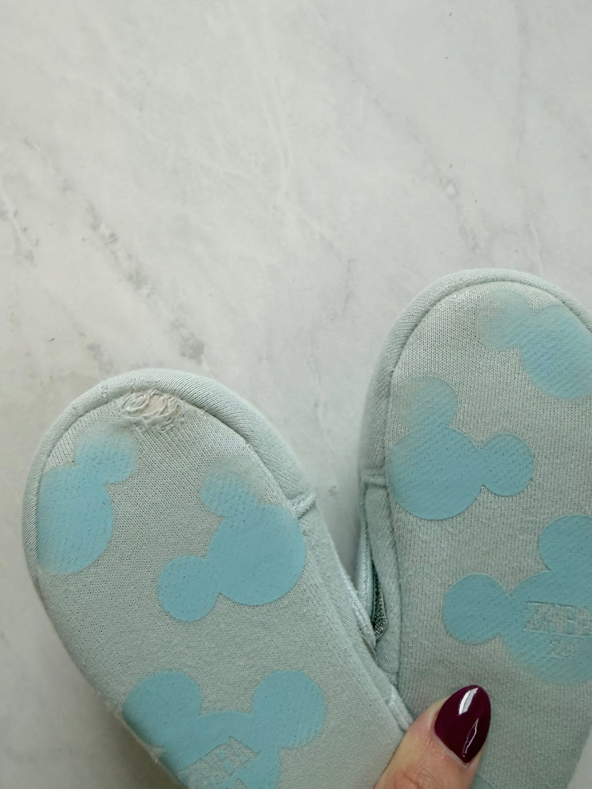 *Imparfait* Pantoufles - Zara X Disney - 24 (US 8)