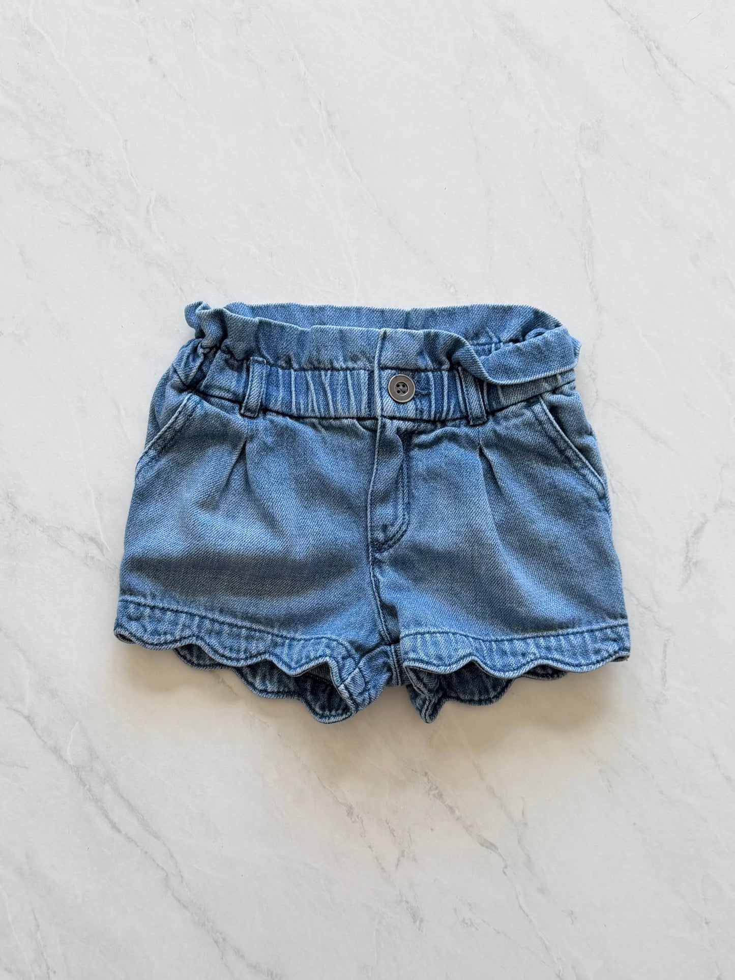 Short - Gap - 2 ans