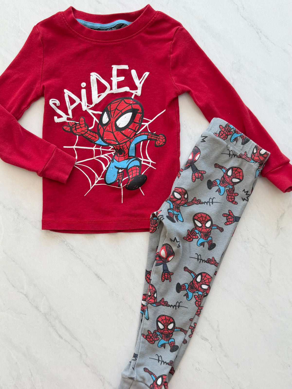 Pyjama 2 pièces - H&M X Marvel - 3 ans