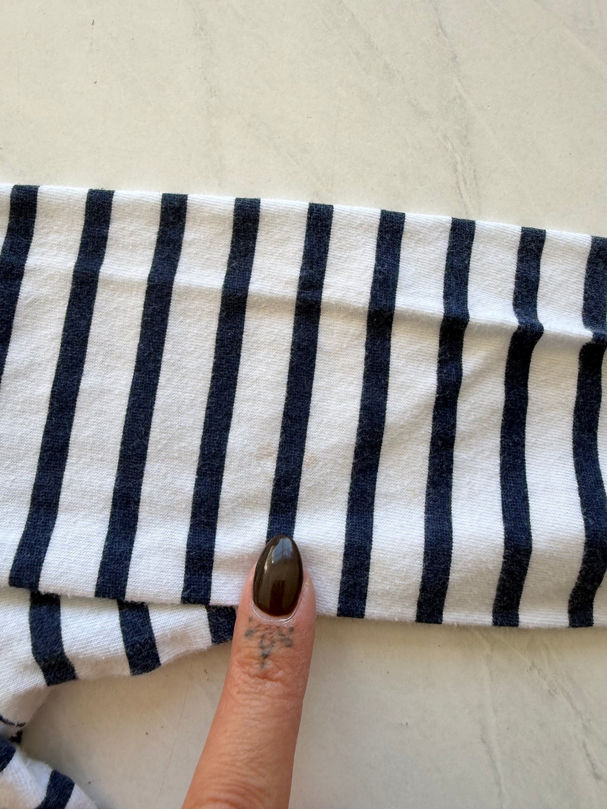 *Imparfait* Chandail à manches longues - H&M - 2-4 ans