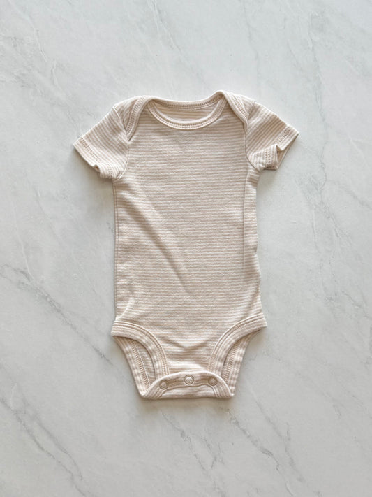 Cache couche - Carters - NB