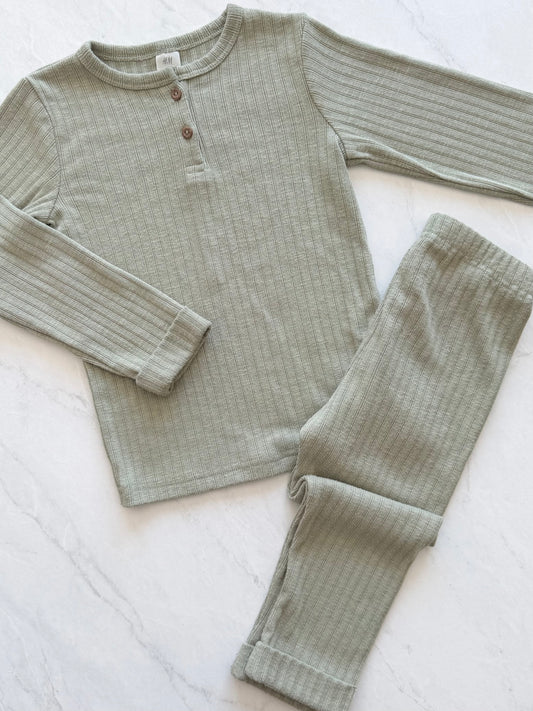 Ensemble 2 pièces - H&M - 2-3 ans (légèrement mousseux)