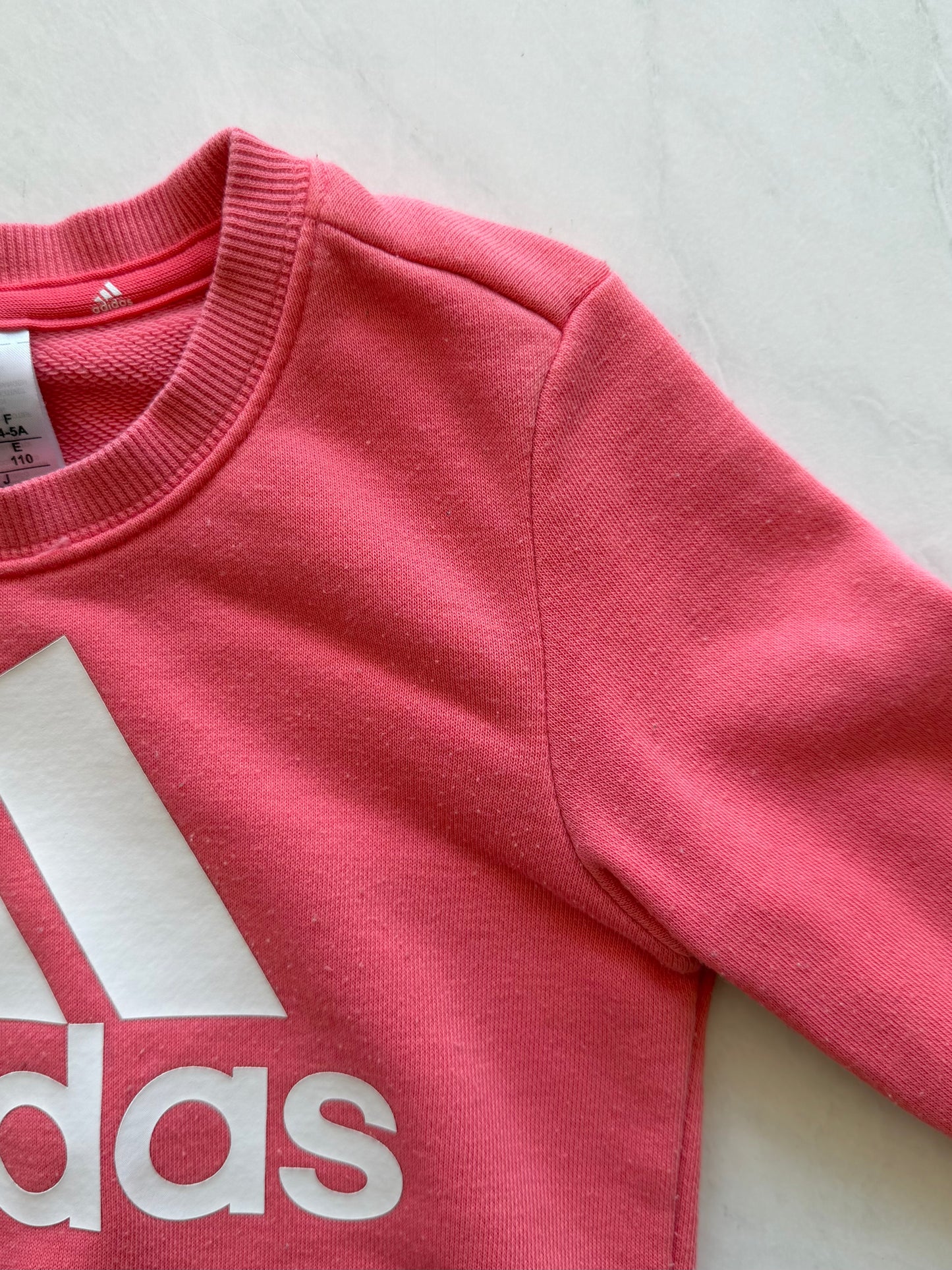 Crewneck - Adidas - 4-5 ans (légèrement mousseux)