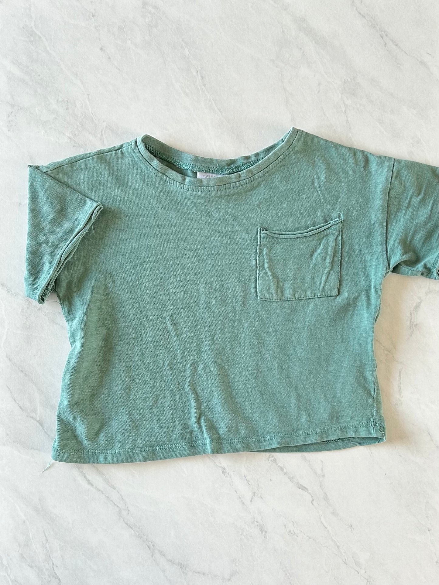 T-shirt - Zara - 2-3 ans (fait court)