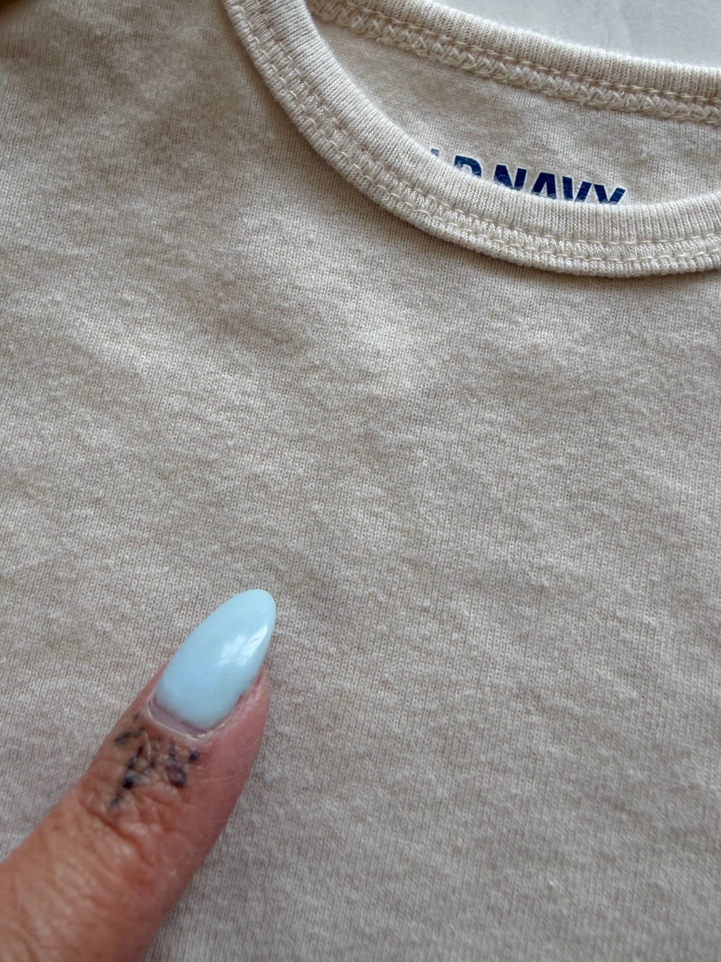 *Imparfait* Cache couche manches longues - Old navy - 12-18 mois
