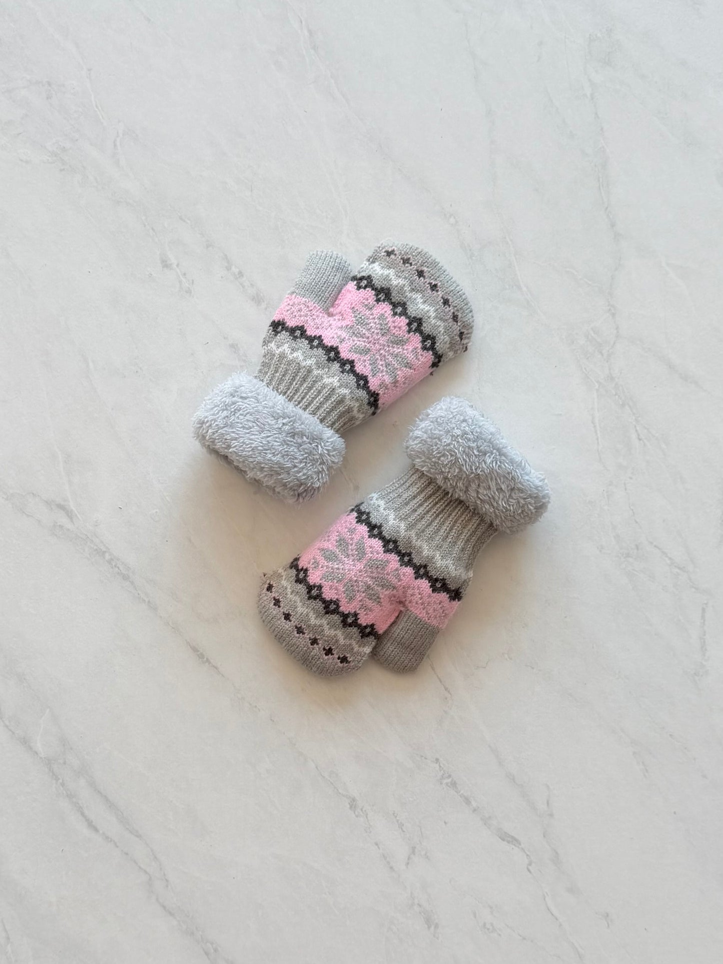 Mitaines - aucune marque - approx 2-3 ans