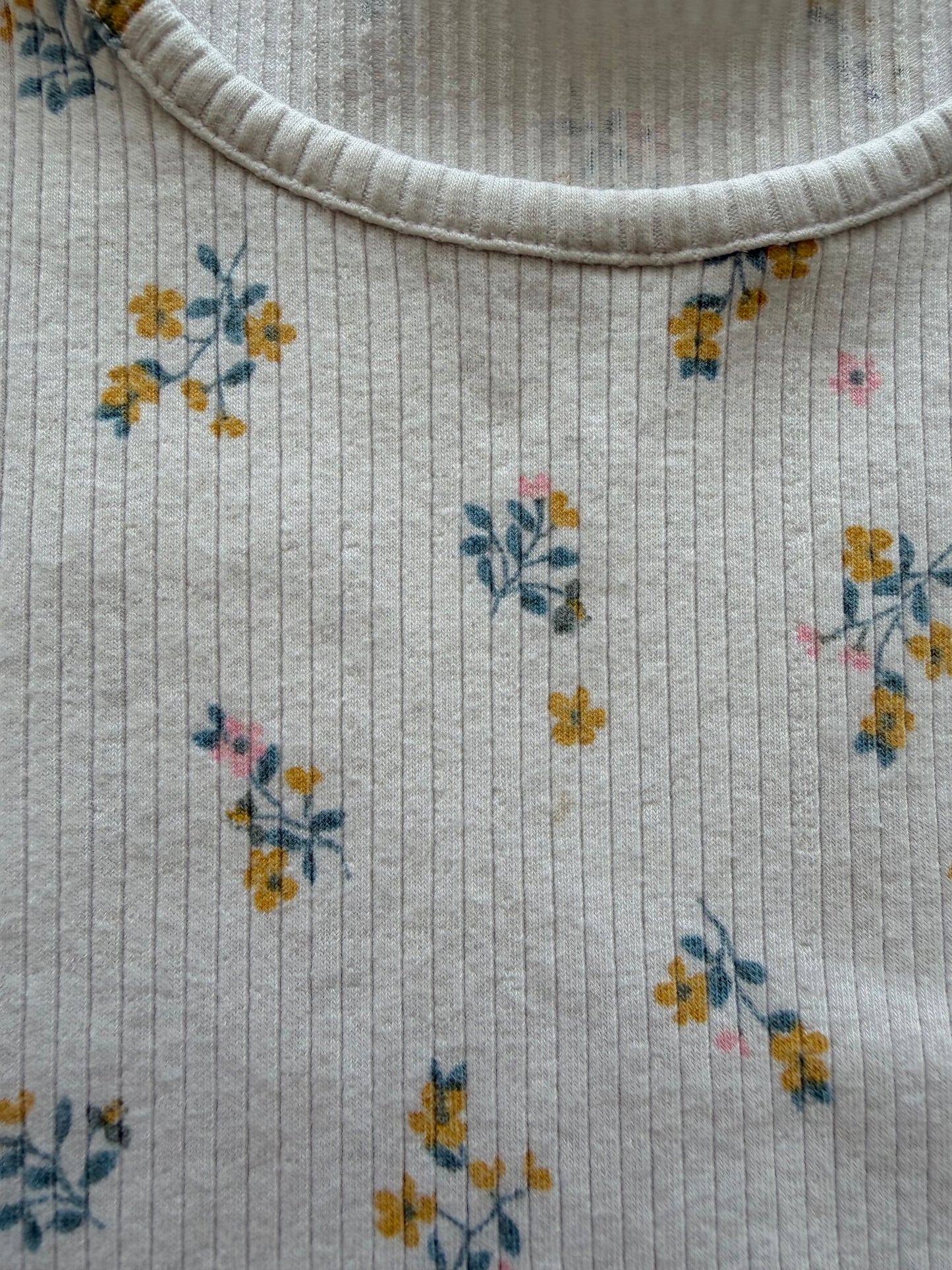 *Imparfait* Chandail côtelé - H&M - 6-8 ans