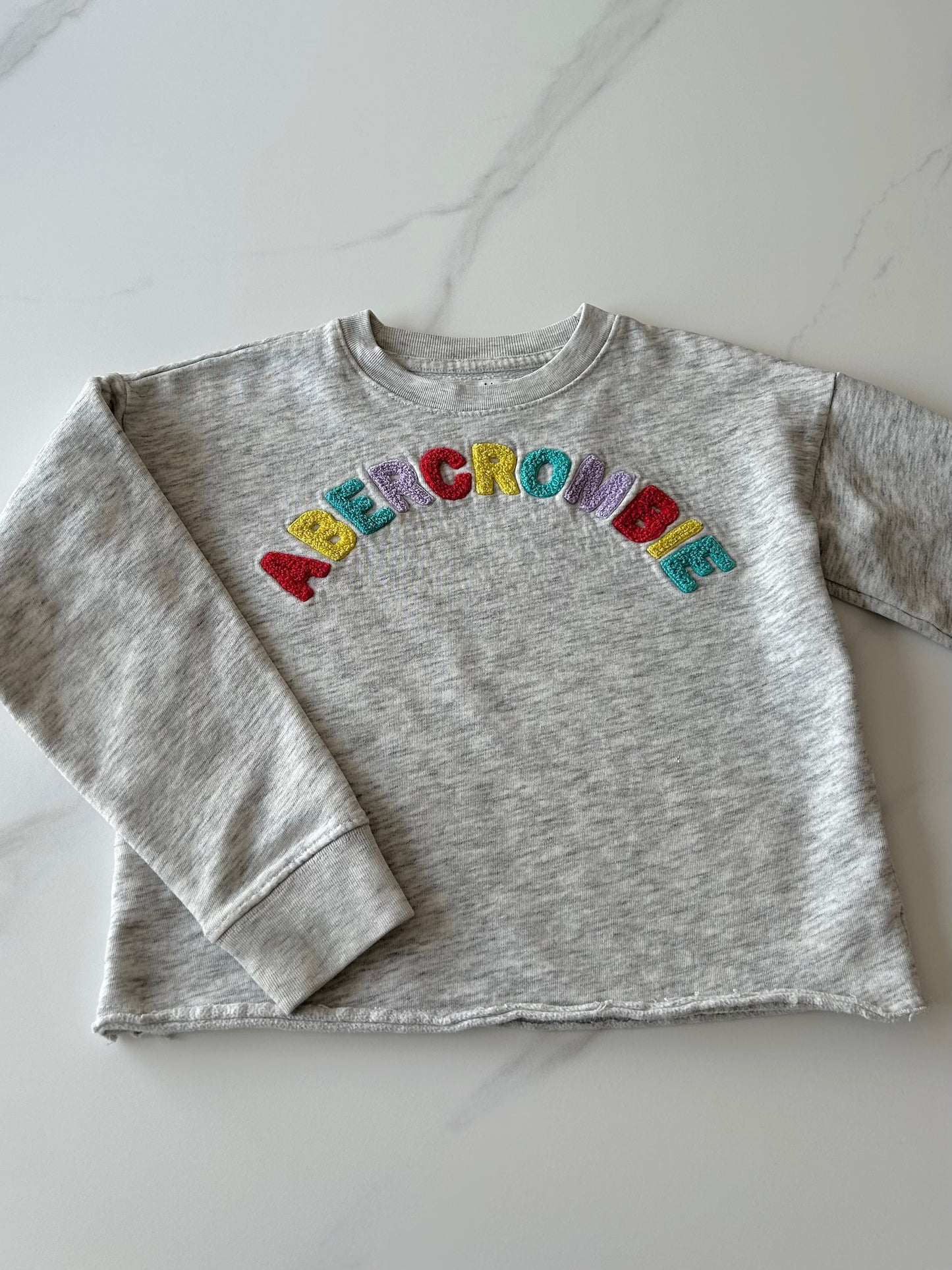 *Imparfait* Crewneck « crop » - Abercrombie Kids - 9-10 ans