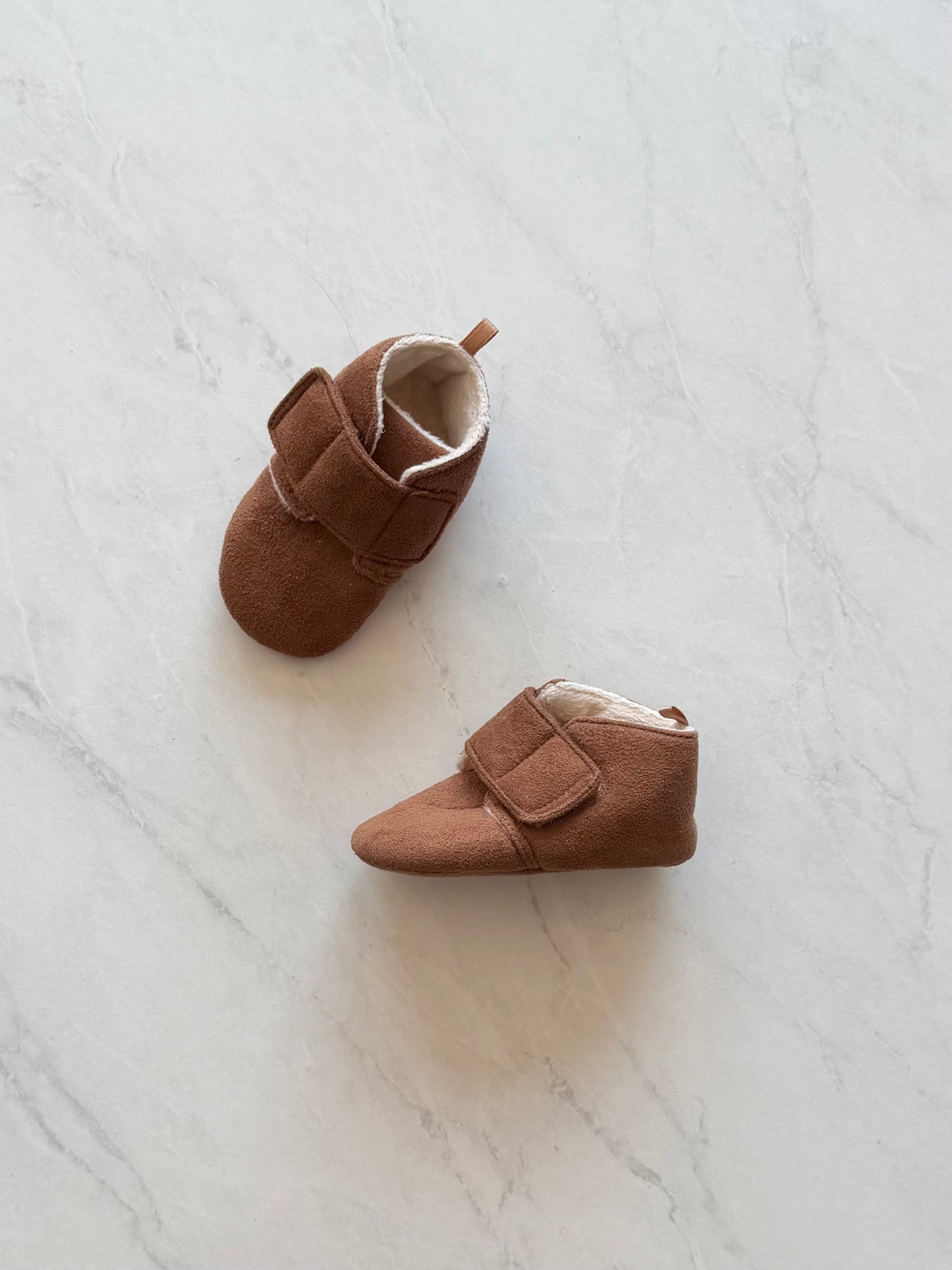 Pantoufles - H&M - US 2-3
