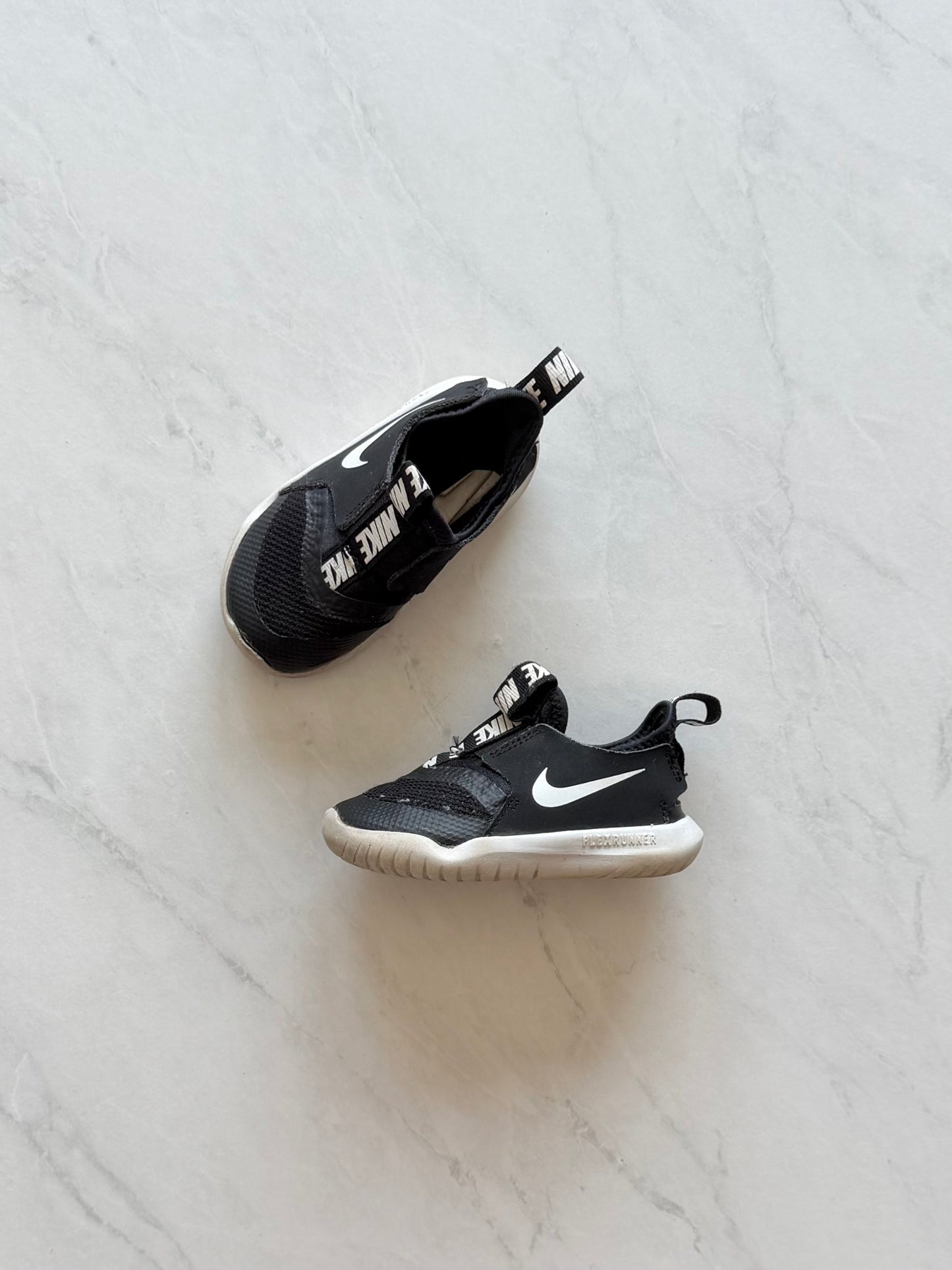 *Imparfait* Souliers - Nike - 6C
