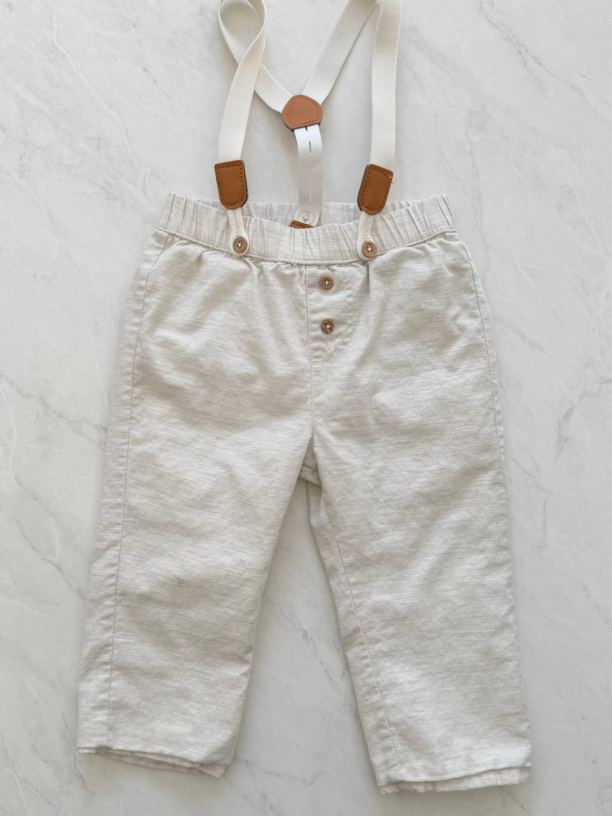 *Imparfait* Pantalon à bretelles - Trois moutons - 18 mois