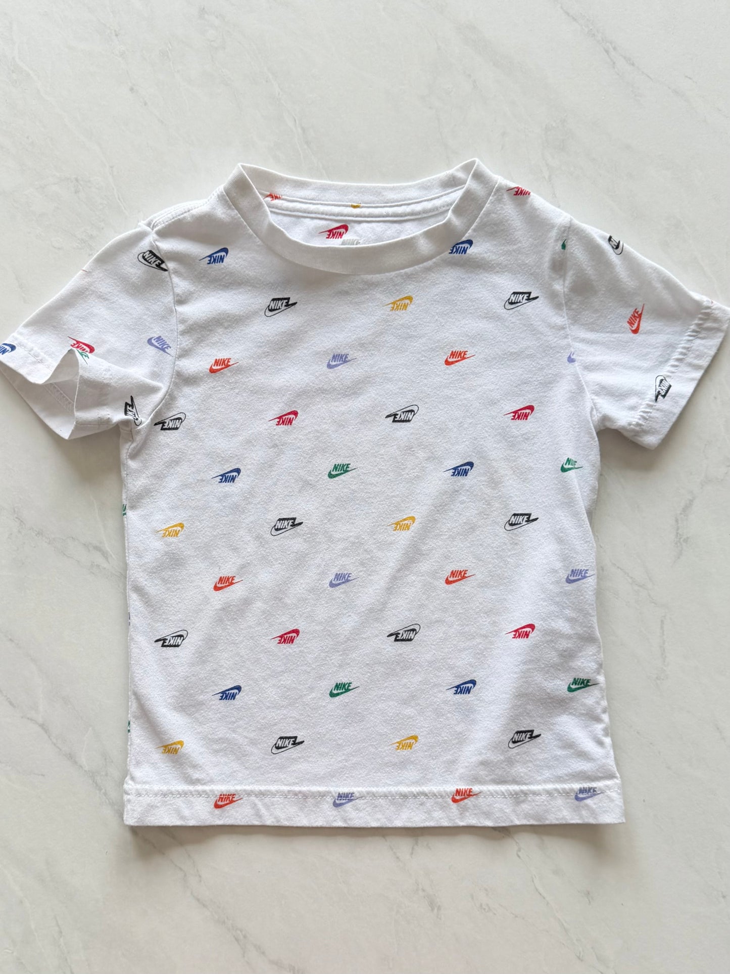 *Imparfait* T-shirt - Nike - 3-4 ans