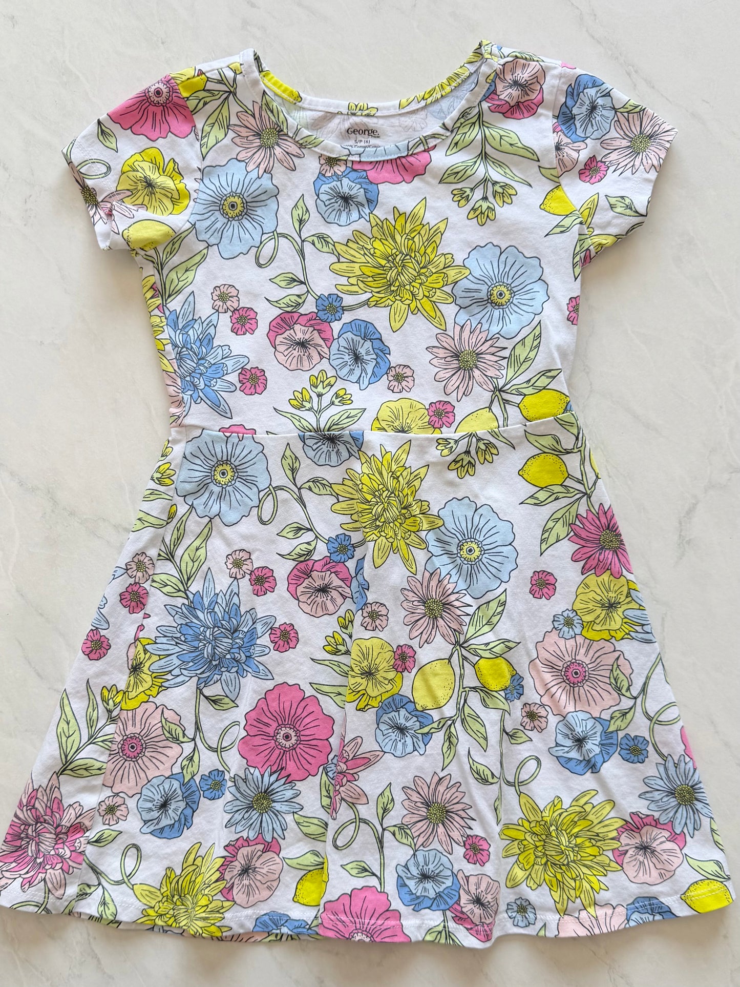 Robe - George - 6 ans