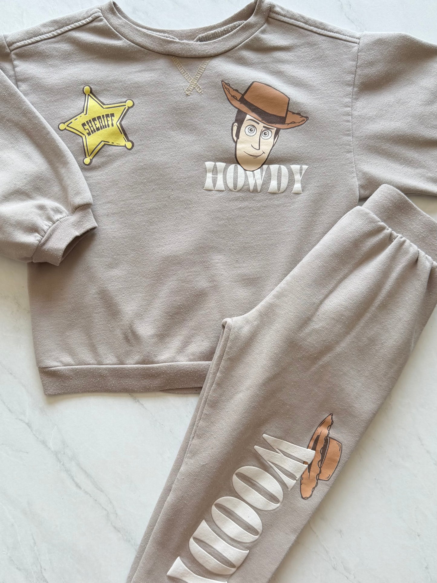 Ensemble 2 pièces en coton ouaté - Disney Pixar - 4 ans (légèrement mousseux)