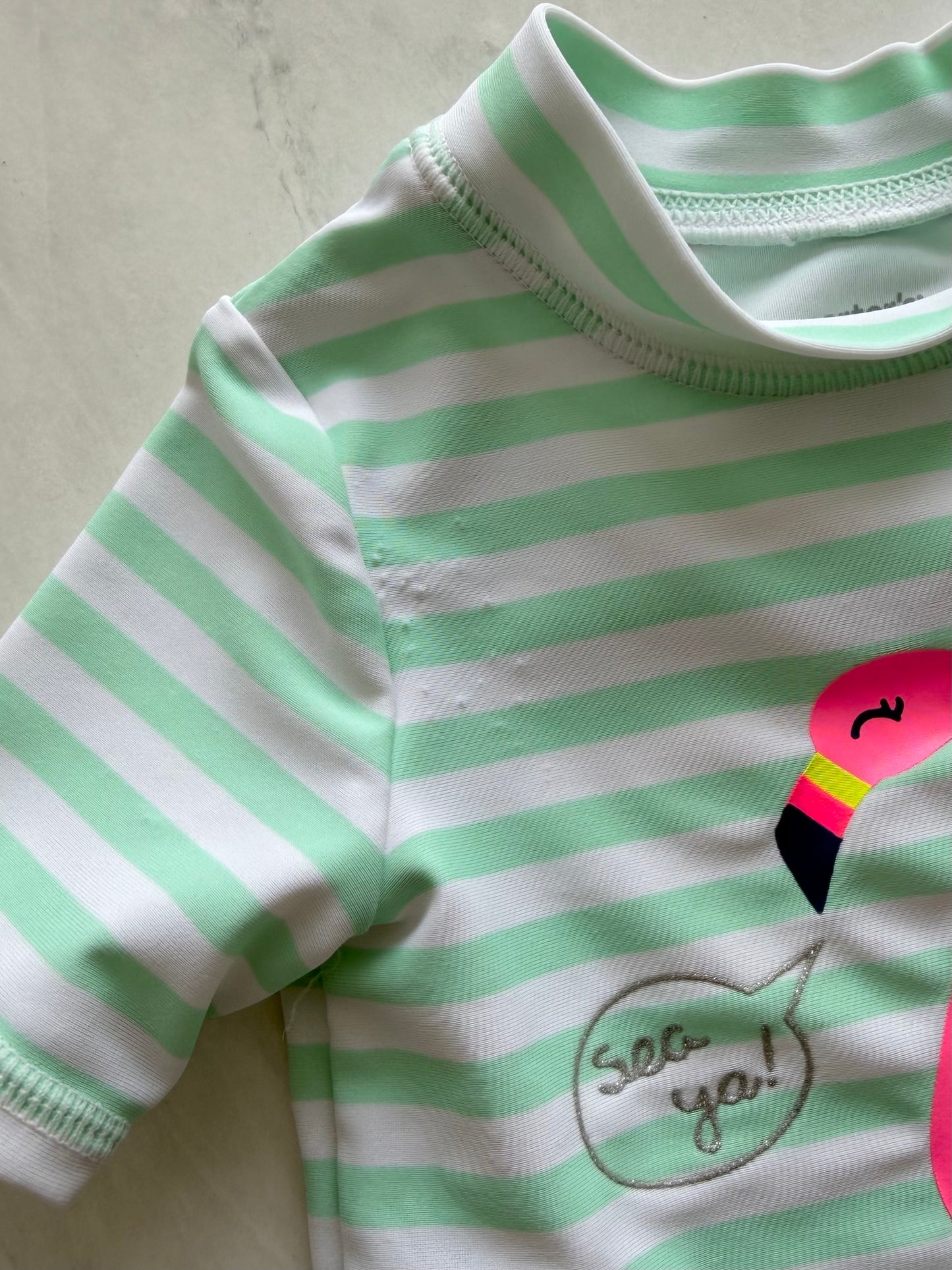 Maillot de bain - Carters - Haut 6 mois bas 9 mois (petite mailles au chandail)