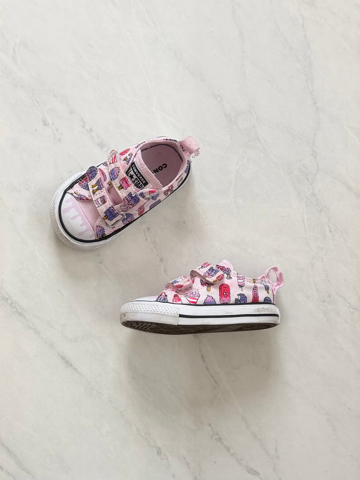 *Imparfait* Souliers à velcros - Converse - US 4