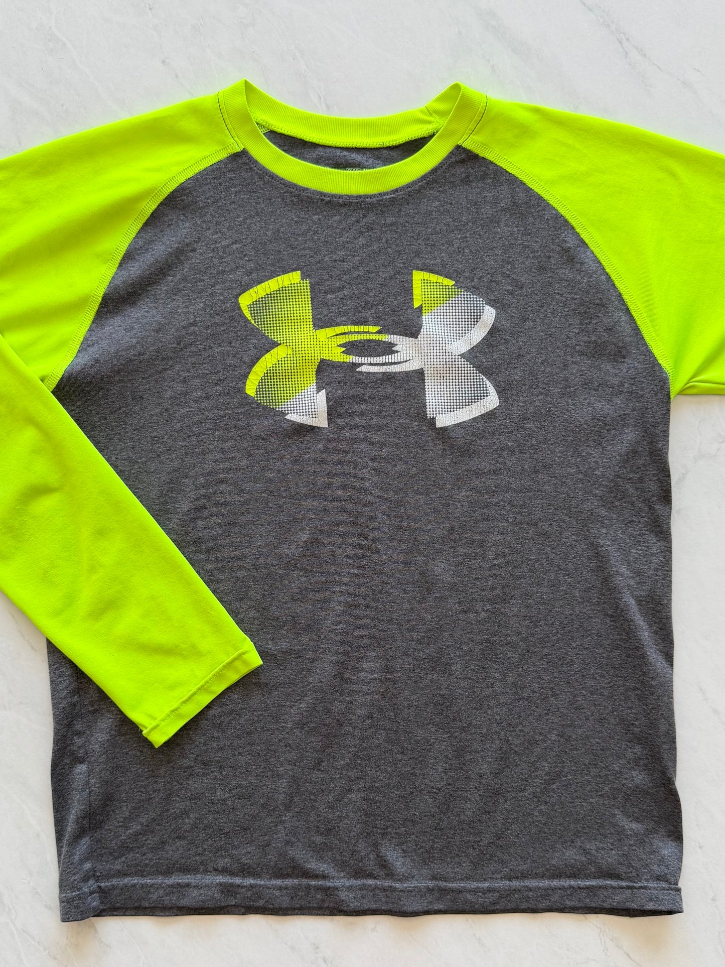 *Imparfait* Chandail manches longues - Under Armour - YMD (12-14 ans)