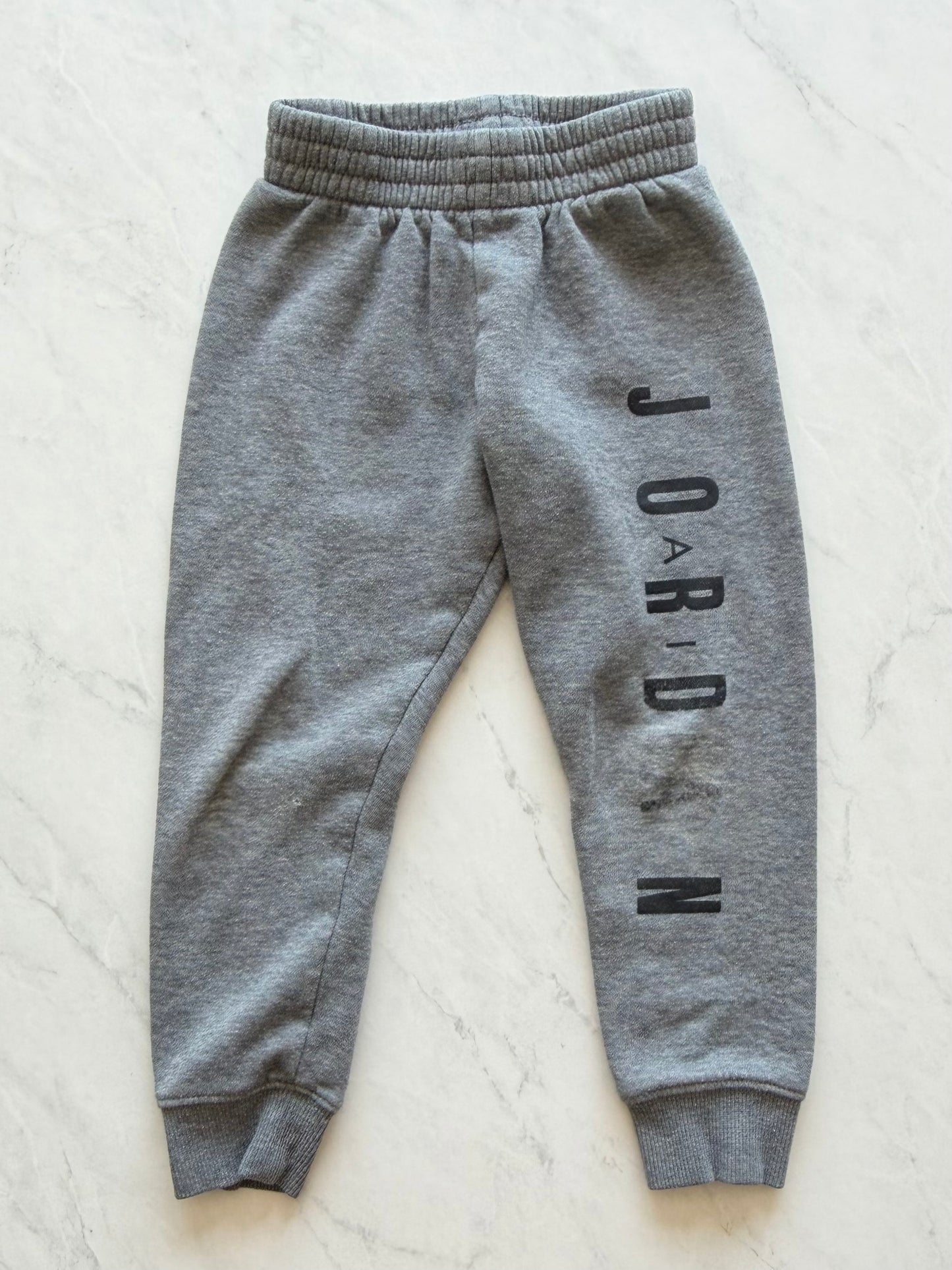 *Imparfait* Jogging - Air Jordan - 3-4 ans