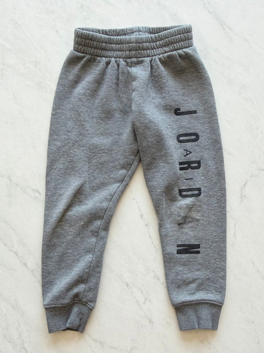 *Imparfait* Jogging - Air Jordan - 3-4 ans