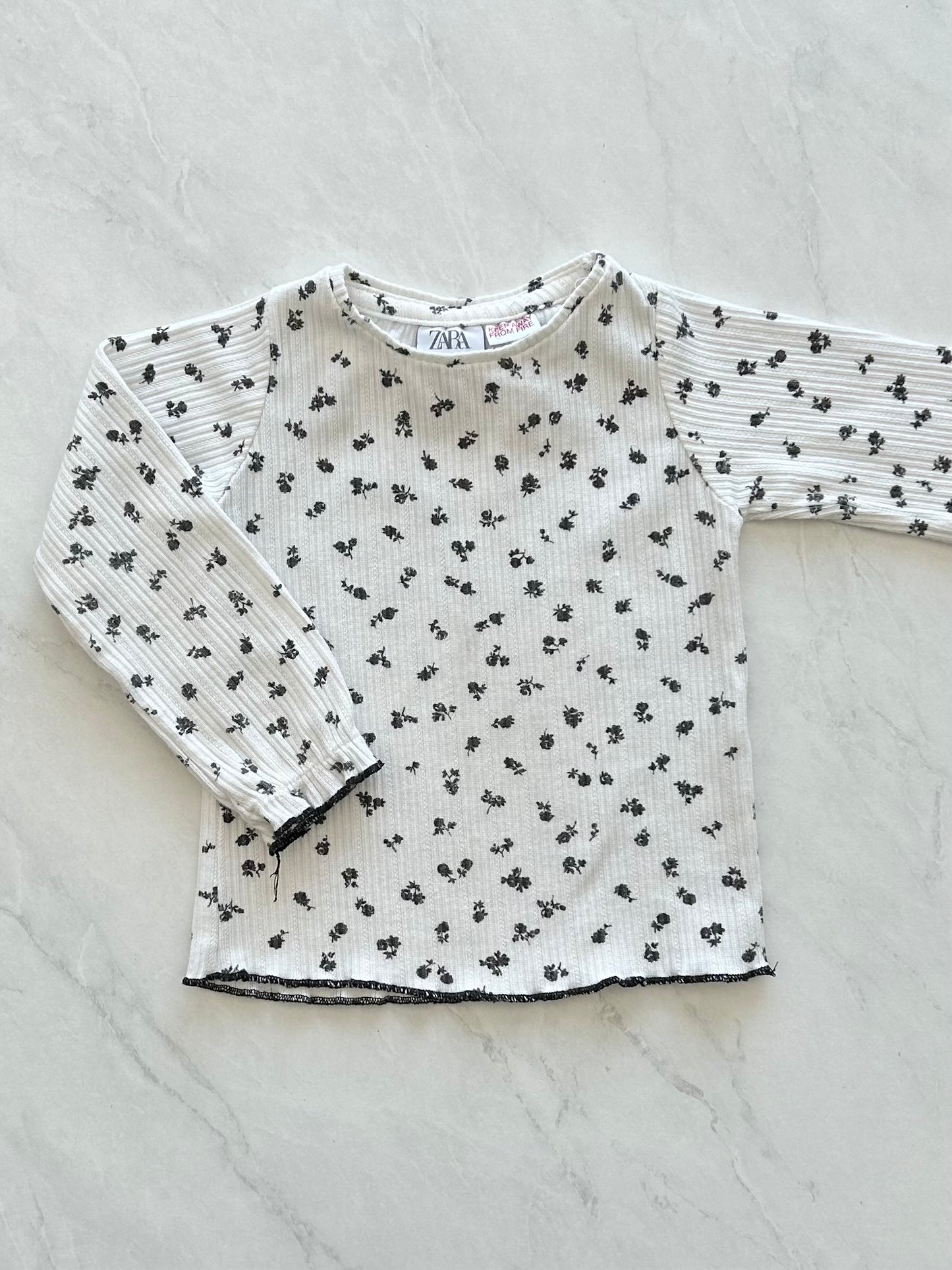 *Imparfait* Chandail manches longues - Zara - 9-12 mois