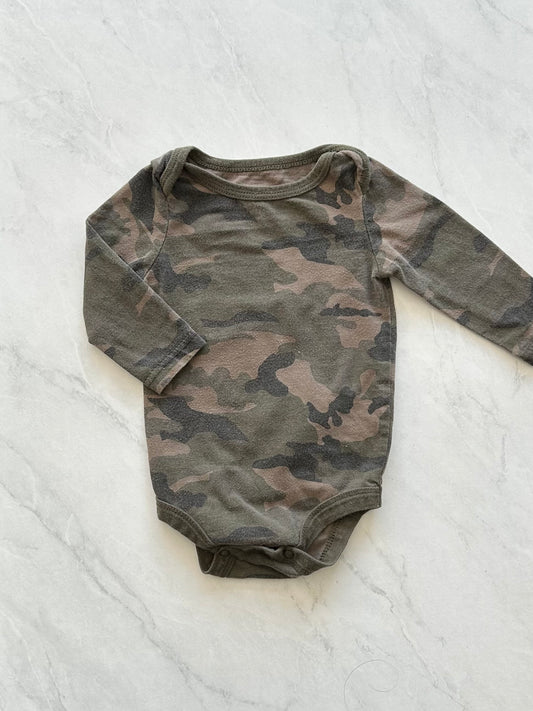 Cache couche - George - 6-12 mois (légèrement mousseux)