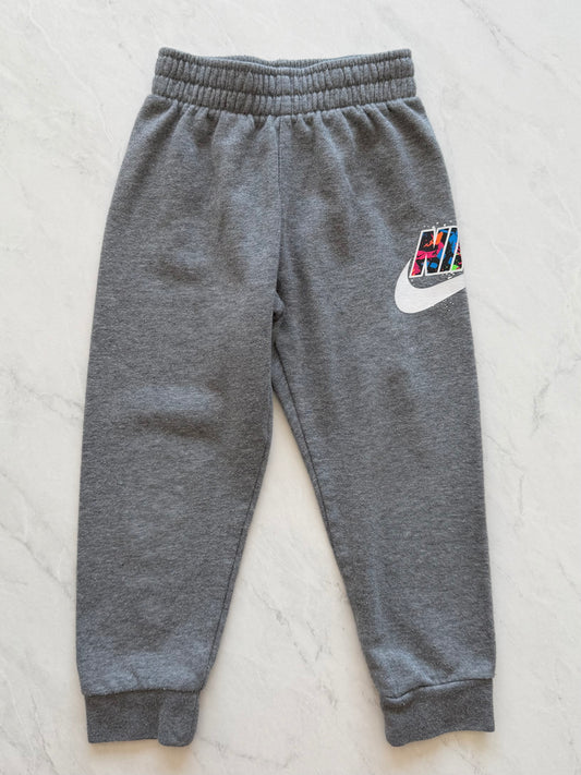Jogging - Nike - 3-4 ans (légèrement mousseux)