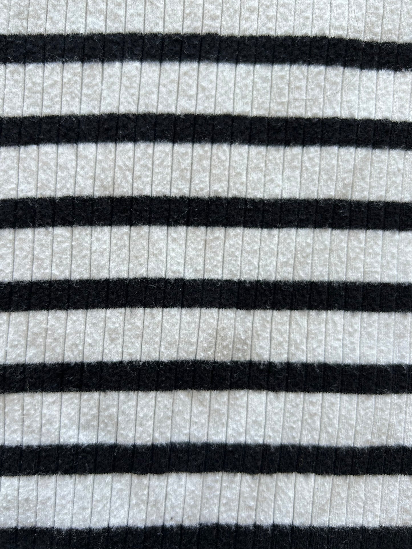 *Imparfait* Chandail col roulé - Zara - 8-9 ans