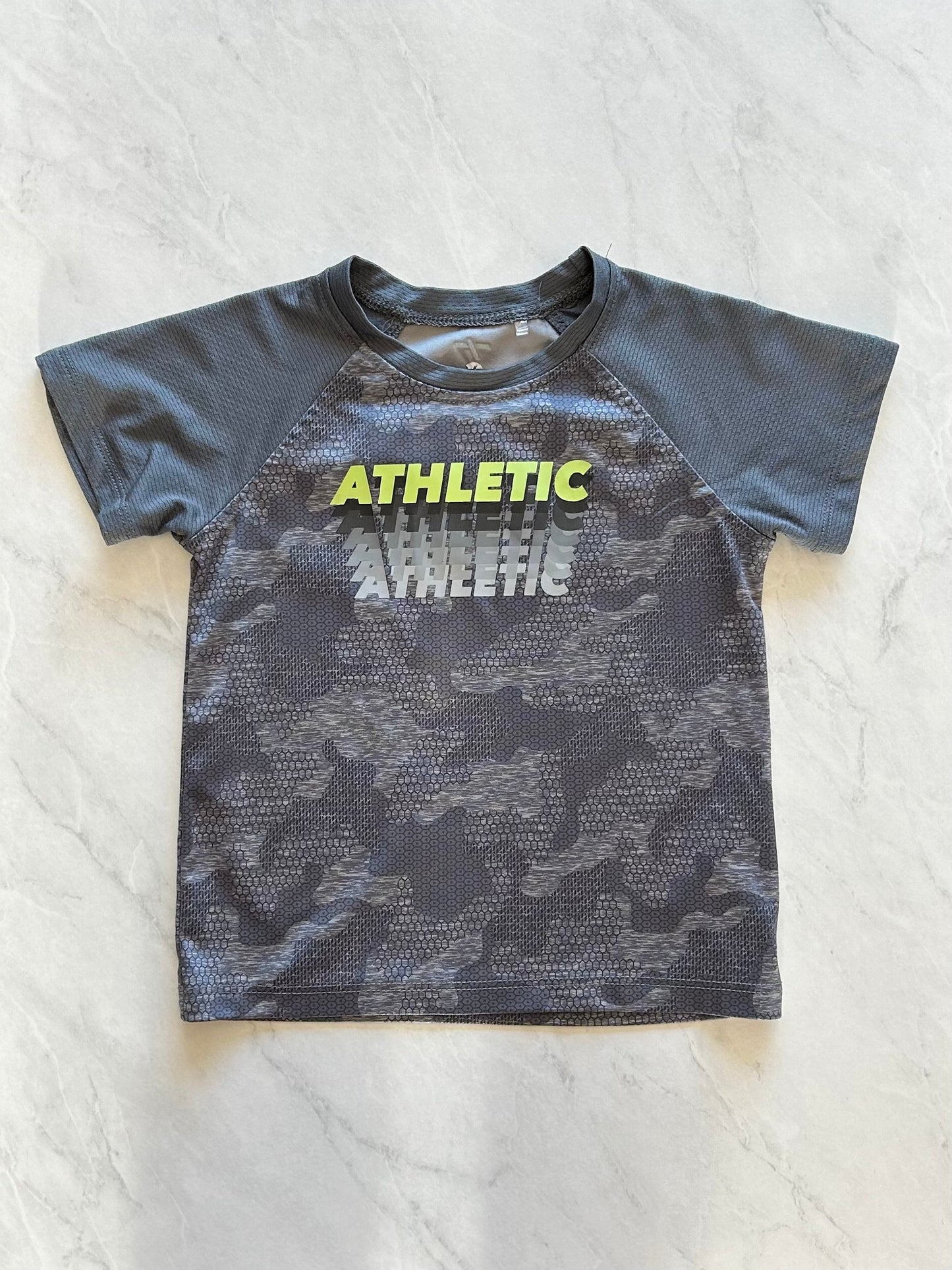 T-shirt - Tag Athletica - 2T