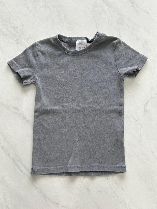 T-shirt - Zara - 4-5 ans (fait petit)