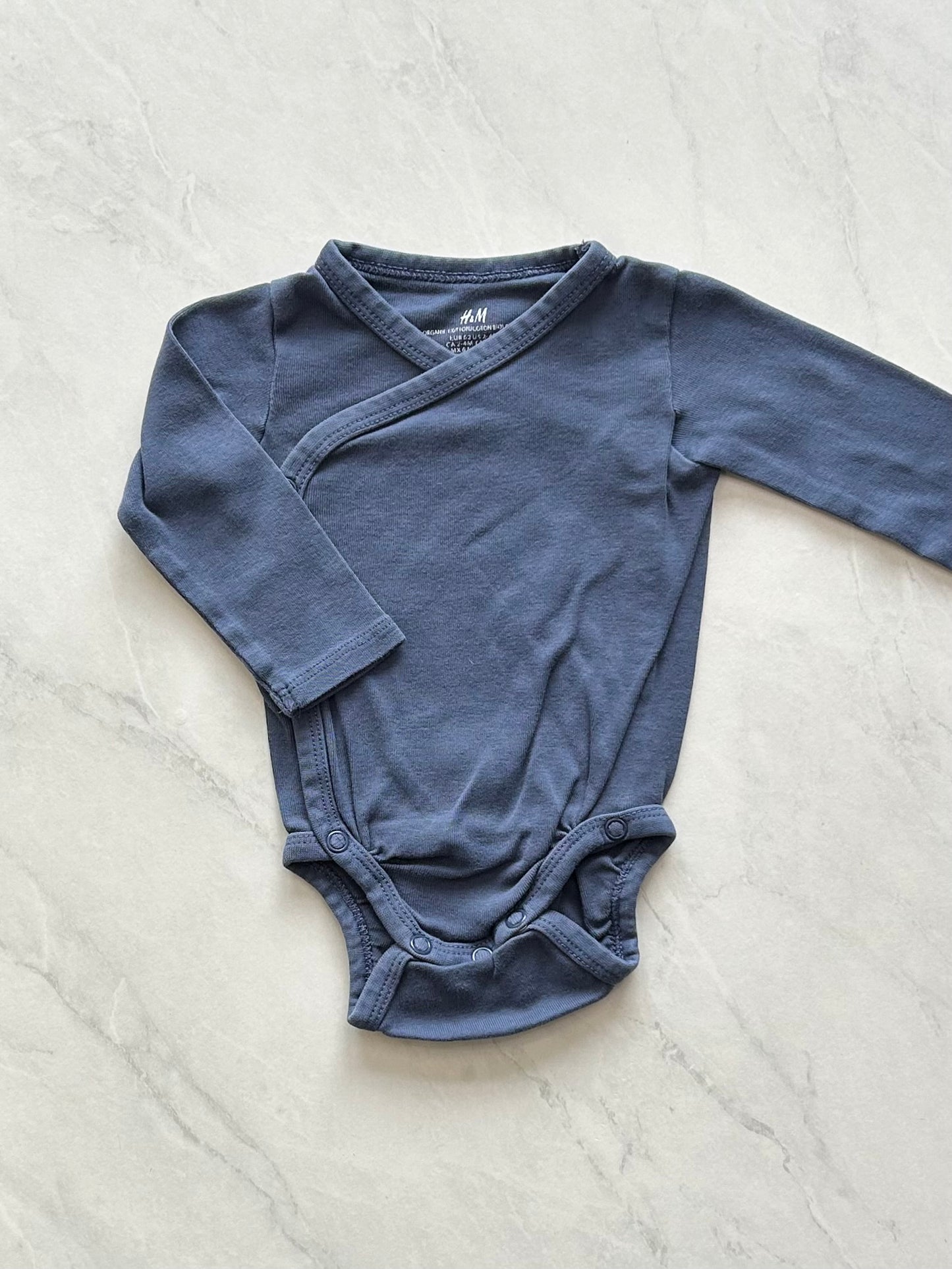 Cache couche manches longues - H&M - 2-4 mois