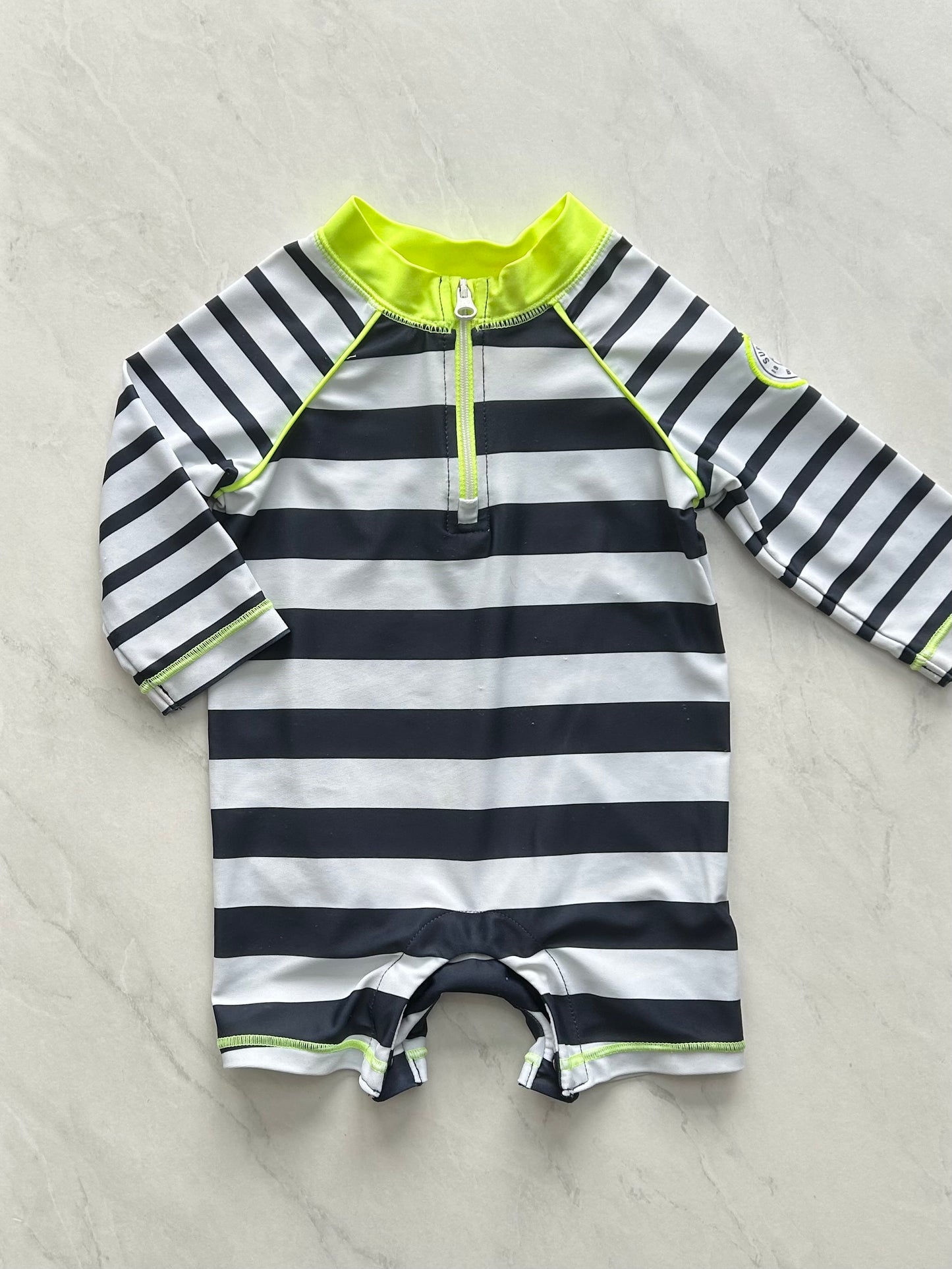 *Imparfait* Maillot de bain - Baby Gap - 0-6 mois