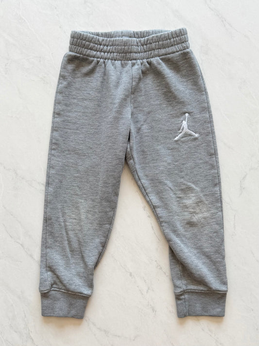 *Imparfait* Jogging - Air Jordan - 3-4 ans