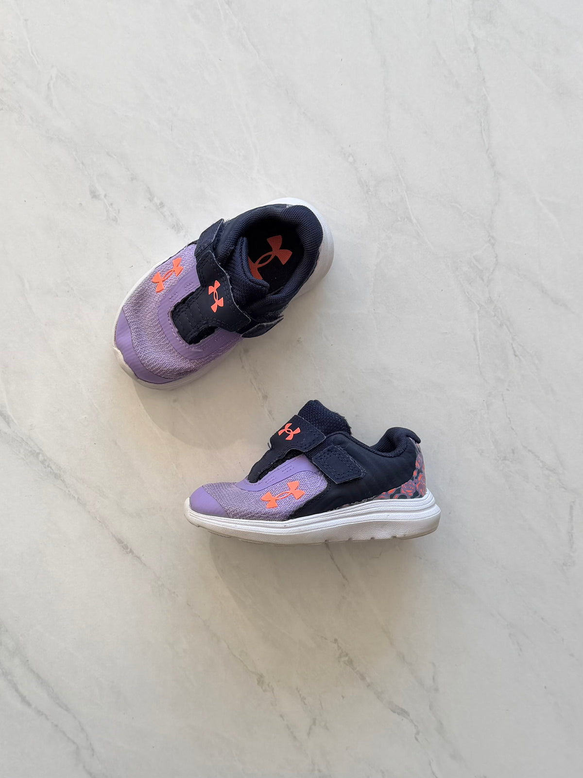 Souliers - Under Armour - 5(21)