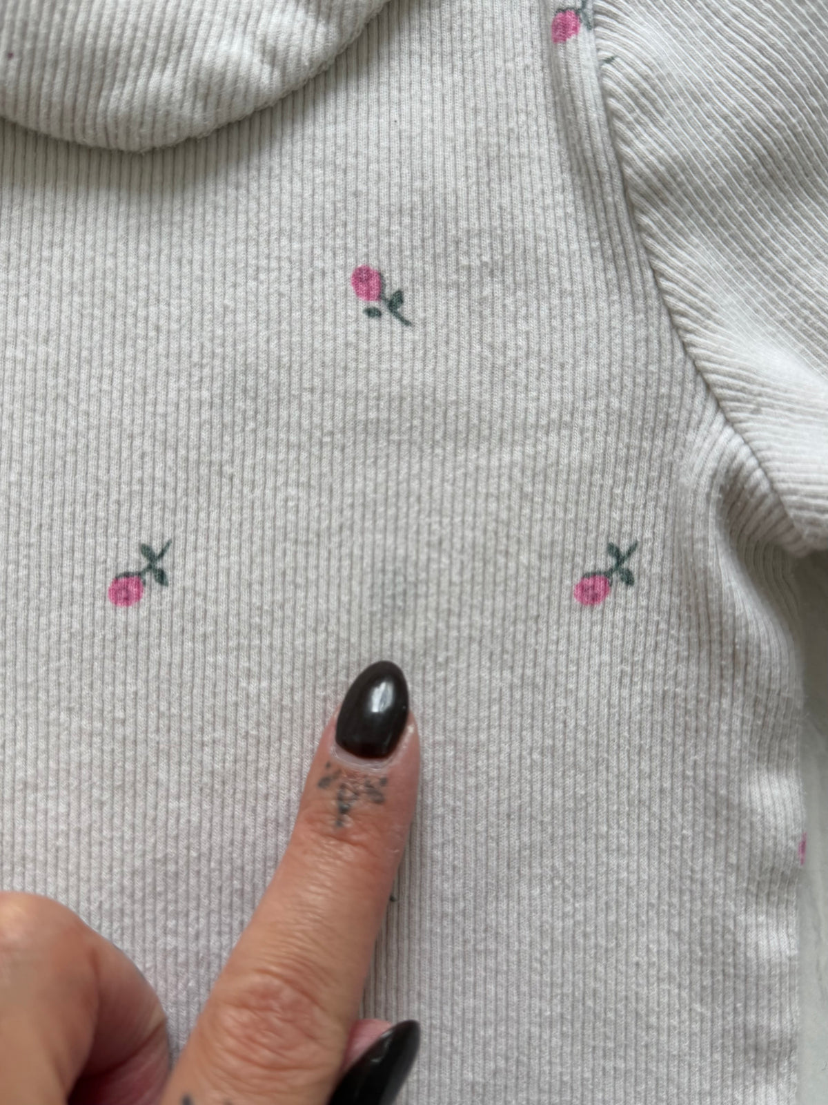 *Imparfait* Chandail à manches longues côtelé - H&M - 6-8 ans